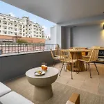 Apartment Whome Urban Oasis: Modern Living With Parking & Ac Lisbon