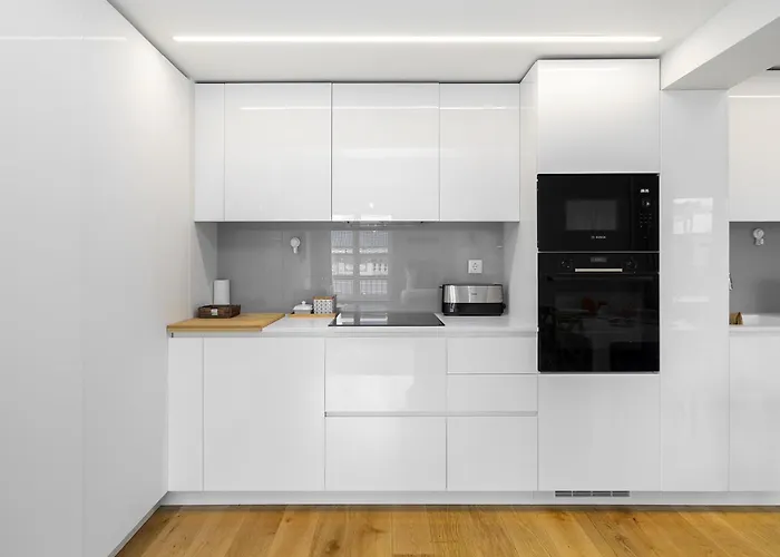 Whome Urban Oasis: Modern Living With Parking & Ac شقة Lisboa