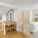 Whome Urban Oasis: Modern Living With Parking & Ac Лісабон